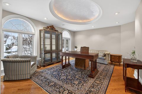 Photo 34 at 161 Renaissance Court, Beverley Glen, Vaughan