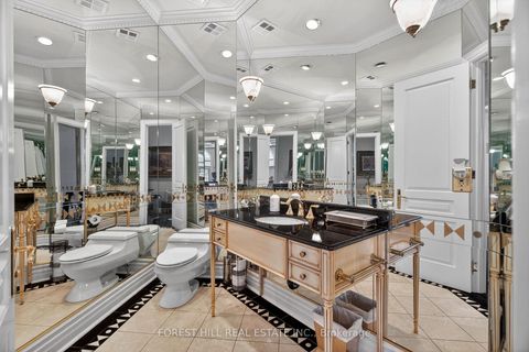 Photo 37 at 161 Renaissance Court, Beverley Glen, Vaughan