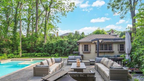 Photo 45 at 161 Renaissance Court, Beverley Glen, Vaughan