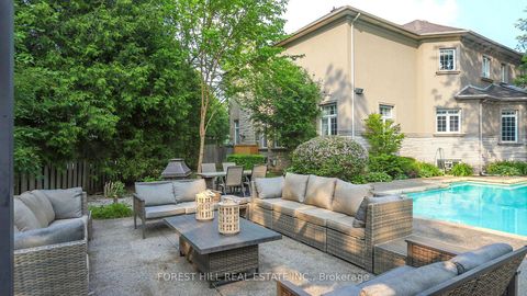 Photo 46 at 161 Renaissance Court, Beverley Glen, Vaughan