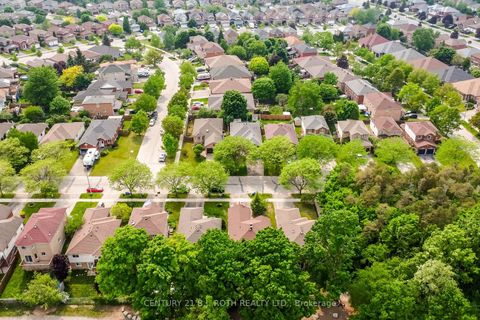 Photo 29 at 37 Nicholson Drive, Ardagh, Barrie