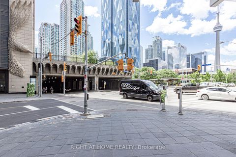 Photo 2 at 301 - 1 The Esplanade, Waterfront Communities C8, Toronto