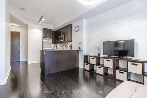 Photo 8 at 301 - 1 The Esplanade, Waterfront Communities C8, Toronto