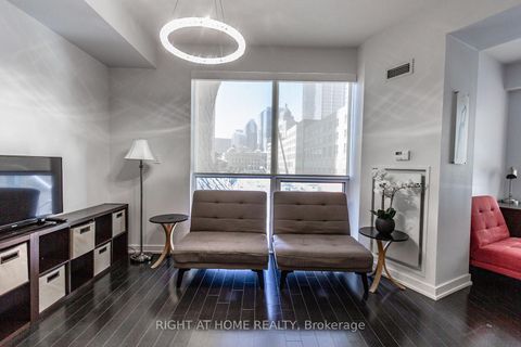 Photo 12 at 301 - 1 The Esplanade, Waterfront Communities C8, Toronto