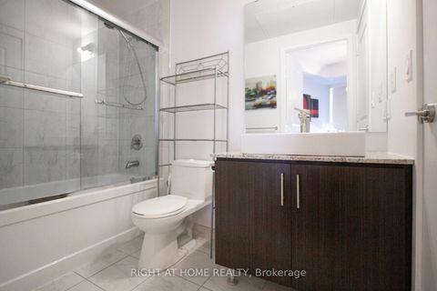 Photo 16 at 301 - 1 The Esplanade, Waterfront Communities C8, Toronto