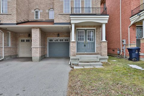 Photo 2 at 13 Pilkington Drive, Birchmount, Toronto