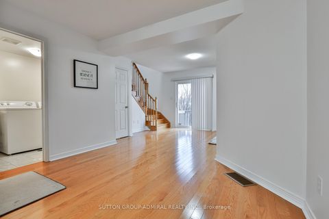 Photo 5 at 13 Pilkington Drive, Birchmount, Toronto