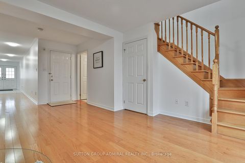 Photo 7 at 13 Pilkington Drive, Birchmount, Toronto