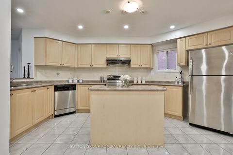 Photo 14 at 13 Pilkington Drive, Birchmount, Toronto