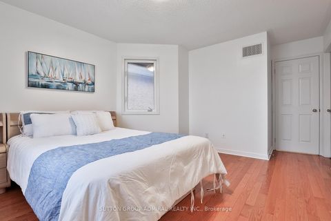 Photo 24 at 13 Pilkington Drive, Birchmount, Toronto
