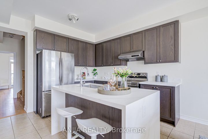 Photo 16 at 9349 Kennedy Road, Berczy, Markham