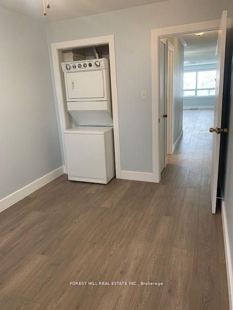 Photo 6 at 30 Bernick Drive, Grove East, Barrie