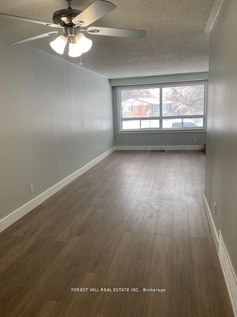 Photo 8 at 30 Bernick Drive, Grove East, Barrie