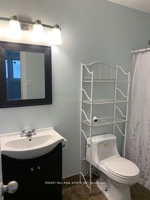 Photo 11 at 30 Bernick Drive, Grove East, Barrie