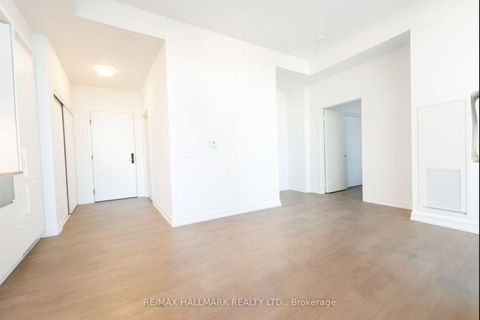 Photo 2 at 402 - 270 Dufferin Street, South Parkdale, Toronto