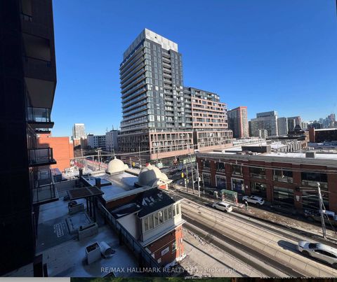 Photo 13 at 402 - 270 Dufferin Street, South Parkdale, Toronto