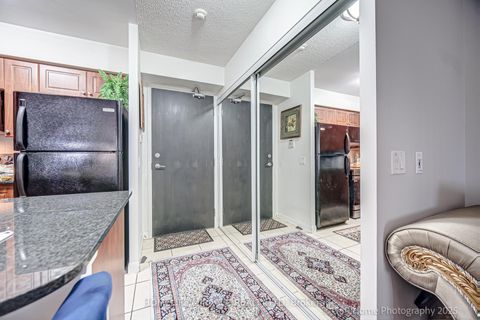 Photo 4 at 1706 - 225 Sherway Gardens Road, City Centre West, Toronto