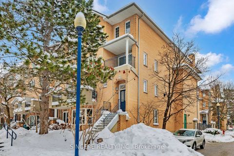 Photo 2 at 1532 - 28 Sommerset Way, Willowdale East, Toronto