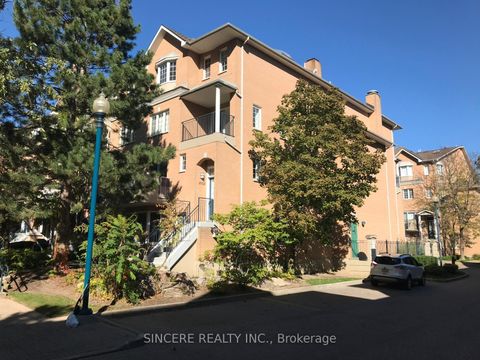 Photo 3 at 1532 - 28 Sommerset Way, Willowdale East, Toronto