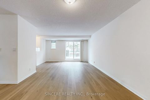 Photo 6 at 1532 - 28 Sommerset Way, Willowdale East, Toronto