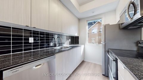 Photo 14 at 226 - 380 Hopewell Avenue, Belgravia, Toronto