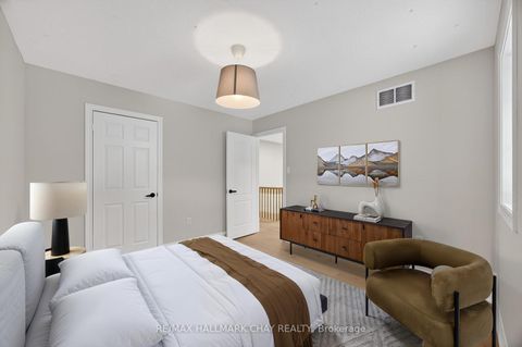 Photo 17 at 32 Bloom Crescent, Ardagh, Barrie