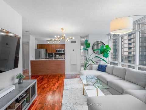 Photo 3 at 1706 - 11 Brunel Court, Waterfront Communities C1, Toronto