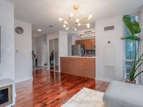 Photo 12 at 1706 - 11 Brunel Court, Waterfront Communities C1, Toronto
