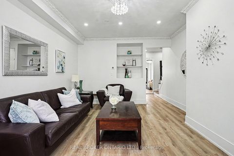 Photo 3 at 16 Leitch Avenue, York University Heights, Toronto