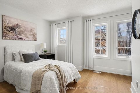 Photo 16 at 16 Leitch Avenue, York University Heights, Toronto