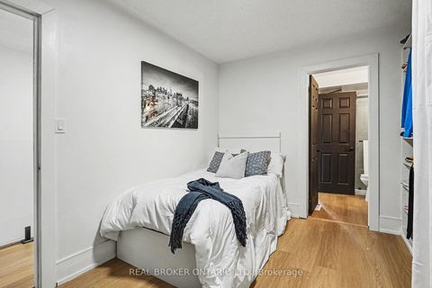 Photo 20 at 16 Leitch Avenue, York University Heights, Toronto