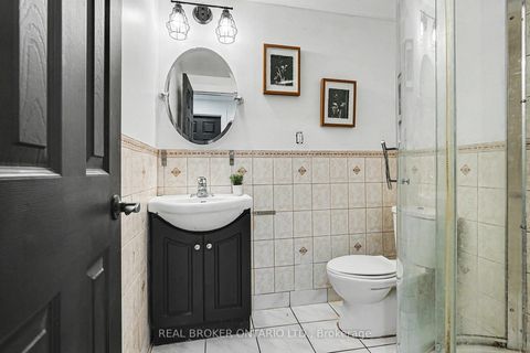 Photo 25 at 16 Leitch Avenue, York University Heights, Toronto