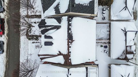 Photo 31 at 16 Leitch Avenue, York University Heights, Toronto