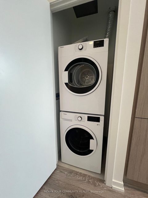 Photo 5 at 1016 - 2020 Bathurst Street, Cedarvale, Toronto