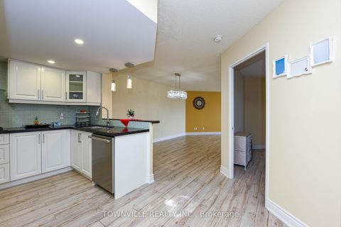 Photo 16 at 1601 - 1101 Steeles Avenue W, Branson, Toronto