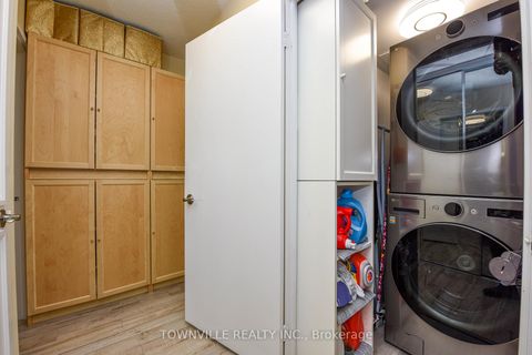 Photo 22 at 1601 - 1101 Steeles Avenue W, Branson, Toronto