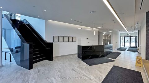 Photo 24 at 812 - 6 David Eyer Road, Rural Richmond Hill, Richmond Hill