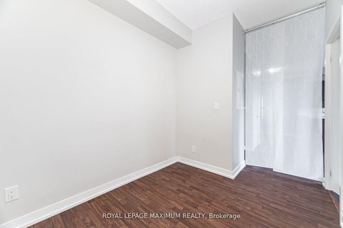 Photo 20 at 511 - 5101 Dundas Street W, City Centre West, Toronto