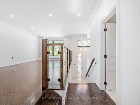 Photo 14 at 48B Maybourne Avenue, Birchmount, Toronto