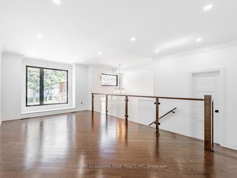 Photo 15 at 48B Maybourne Avenue, Birchmount, Toronto