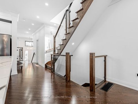 Photo 17 at 48B Maybourne Avenue, Birchmount, Toronto