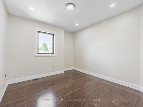 Photo 23 at 48B Maybourne Avenue, Birchmount, Toronto