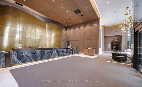 Photo 1 at 832 - 20 Inn On The Park Drive, Don Mills, Toronto