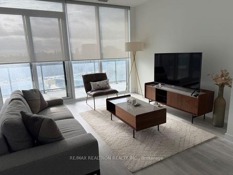 Photo 7 at 832 - 20 Inn On The Park Drive, Don Mills, Toronto