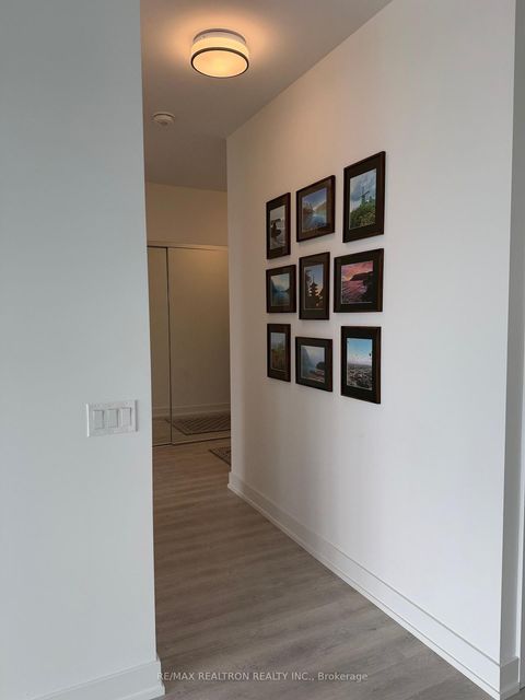 Photo 14 at 832 - 20 Inn On The Park Drive, Don Mills, Toronto