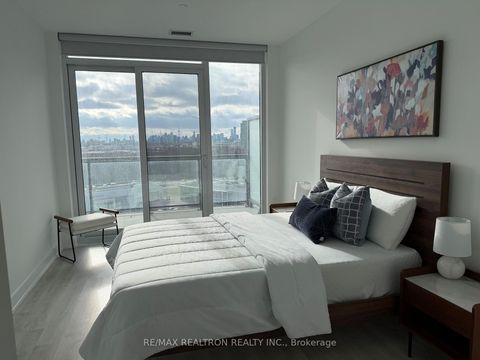 Photo 16 at 832 - 20 Inn On The Park Drive, Don Mills, Toronto