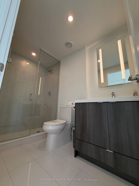 Photo 17 at 832 - 20 Inn On The Park Drive, Don Mills, Toronto