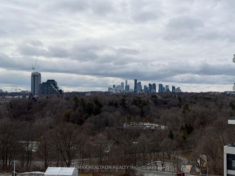 Photo 27 at 832 - 20 Inn On The Park Drive, Don Mills, Toronto