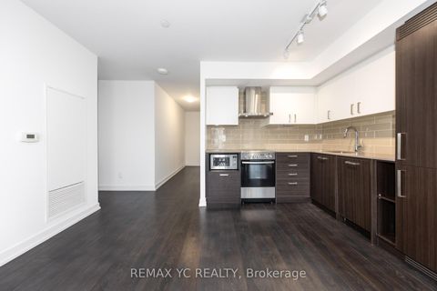 Photo 4 at 713 - 125 Redpath Avenue, Mount Pleasant West, Toronto