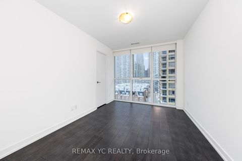 Photo 16 at 713 - 125 Redpath Avenue, Mount Pleasant West, Toronto